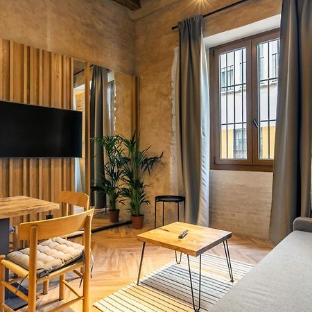 Santa Clara Suites Sevilla Экстерьер фото