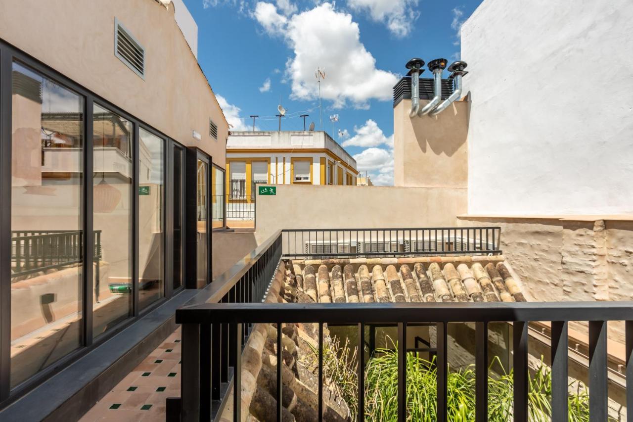 Santa Clara Suites Sevilla Экстерьер фото